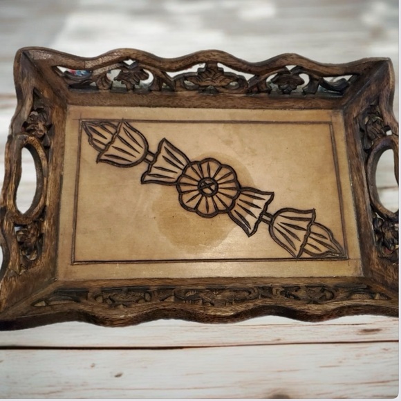 2 vintage Wood hand carved Trays made in india - Picture 9 of 13
